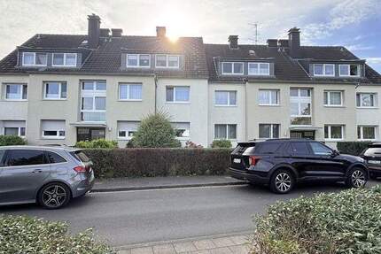 Dachgeschosstraum mit Balkon und Stellpatz - frei 3 zimmer