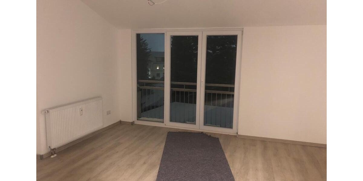 Wohnung 2. OG mit französischem Balkon 4 zimmer