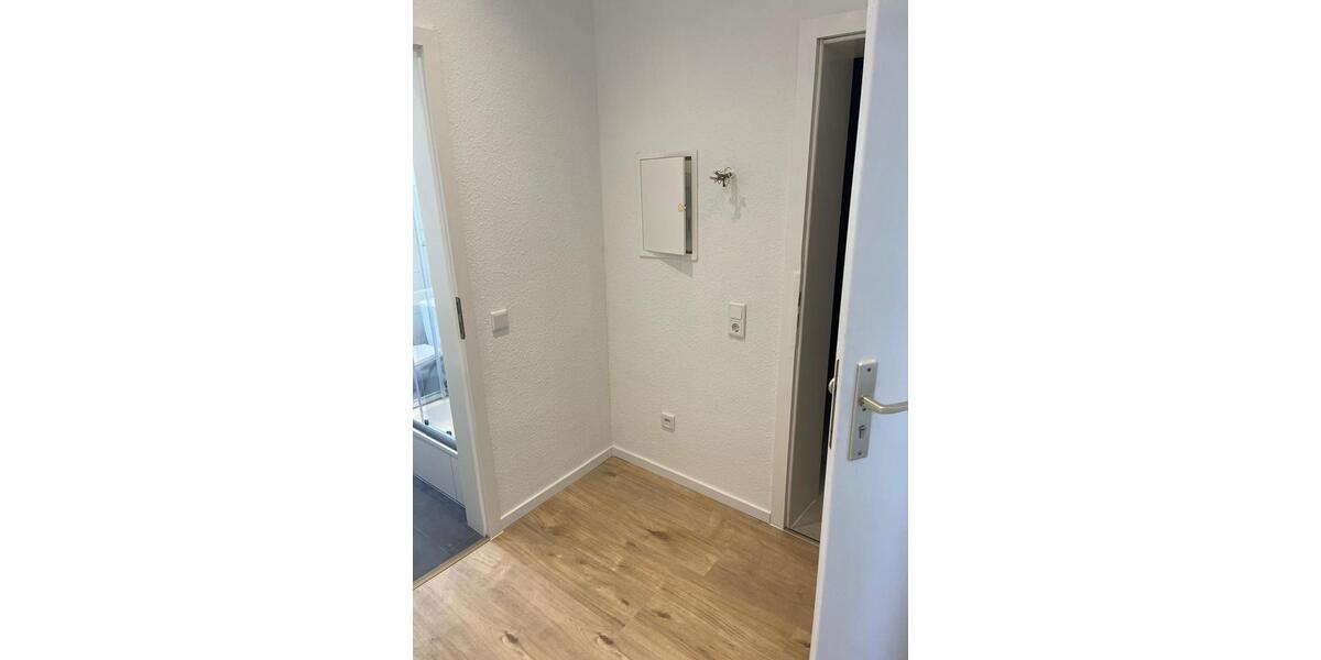 Etagenwohnung Krefeld Cracau - 2 Zimmer, 40 m&sup2;, 560&euro; | Angebot:25479735