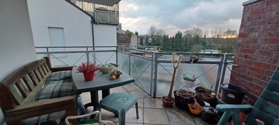 Eigentumswohnung 99 m² mit großem Balkon und Garage 4.5 zimmer