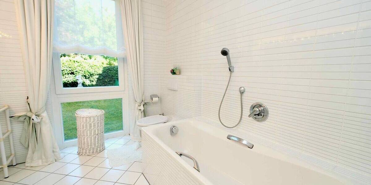 Etagenwohnung Meerbusch Büderich - 3 Zimmer, 121 m&sup2;, 649.000&euro; | Angebot:23972046