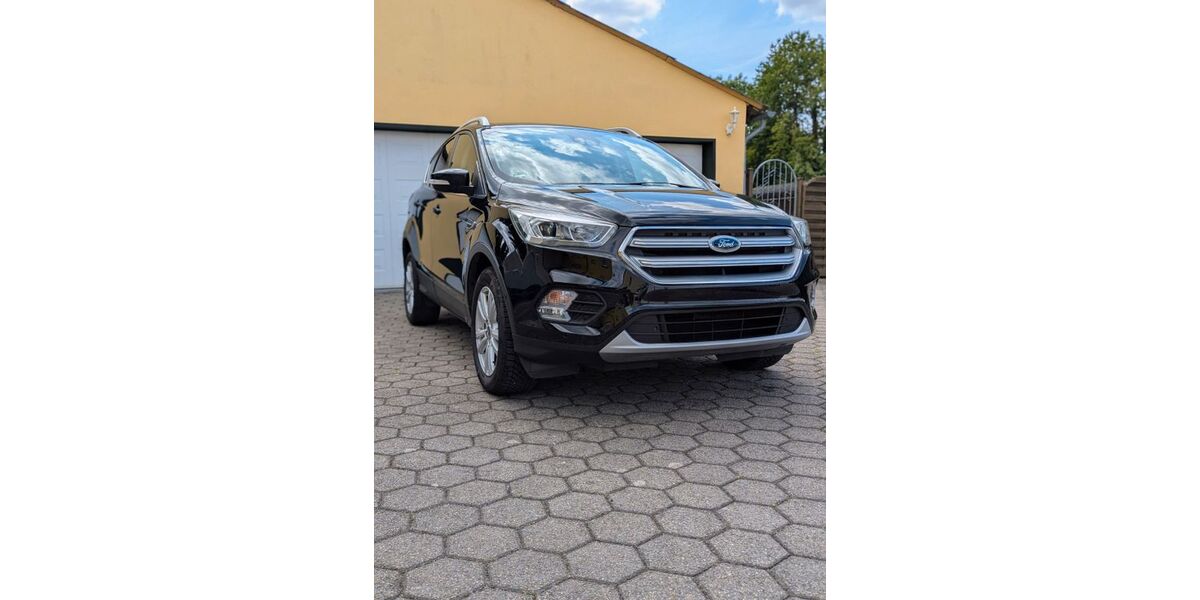 Ford Kuga 75.000 km 13.250 &euro; Bochum 44795