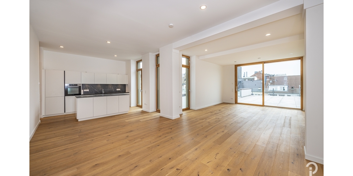 Repräsentative, hochwertige 3 Zimmer-Wohnung mit großer Dachterrasse im Herzen Düsseldorfs. - Etagenwohnung Düsseldorf | Angebot:27008401