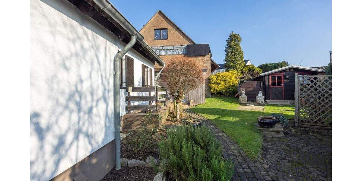 Einfamilienhaus Velbert Mitte - 4 Zimmer, 118 m&sup2;, 469.000&euro; | Angebot:24724074