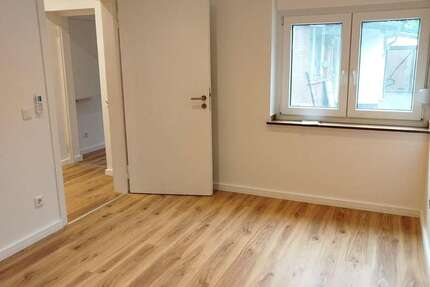 Wohnung Düsseldorf Kalkum - 2 Zimmer, 45 m&sup2;, 1.250&euro; | Angebot:26836940