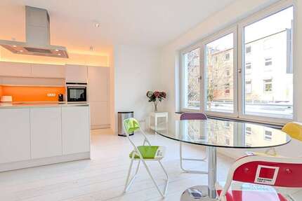 Wohnung zum Mieten in Düsseldorf 2.750 € 132.61 m² 4 zimmer