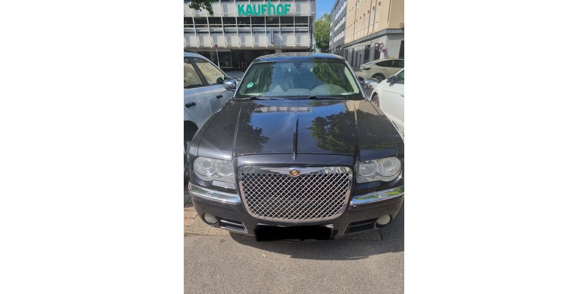 Chrysler 300C 339.000 km 3.970 &euro; Krefeld 47798