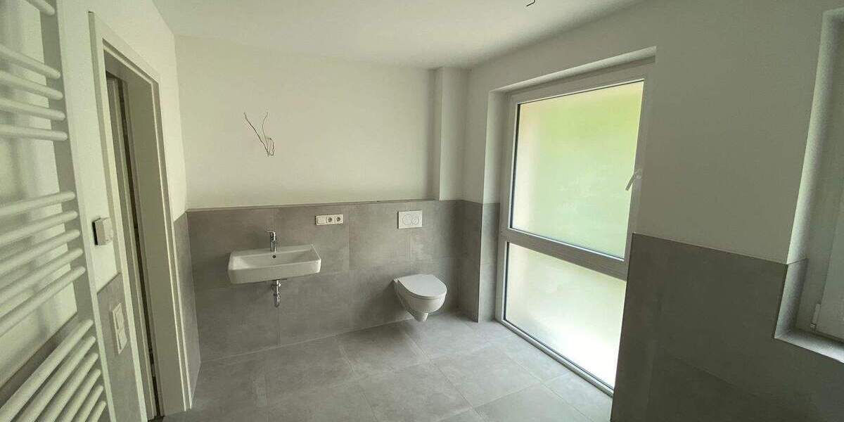 Jetzt an die Zukunft denken, energetisch sanierte ETW im 1. OG 3 zimmer