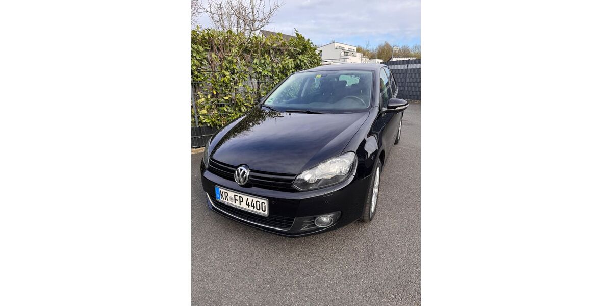 VW Golf 130.714 km 5.499 &euro; Krefeld 47809