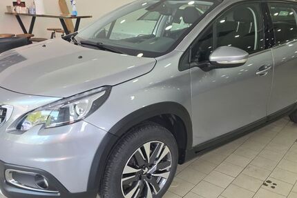 Peugeot 2008 154.000 km 7.490 &euro; Recklinghausen 45661