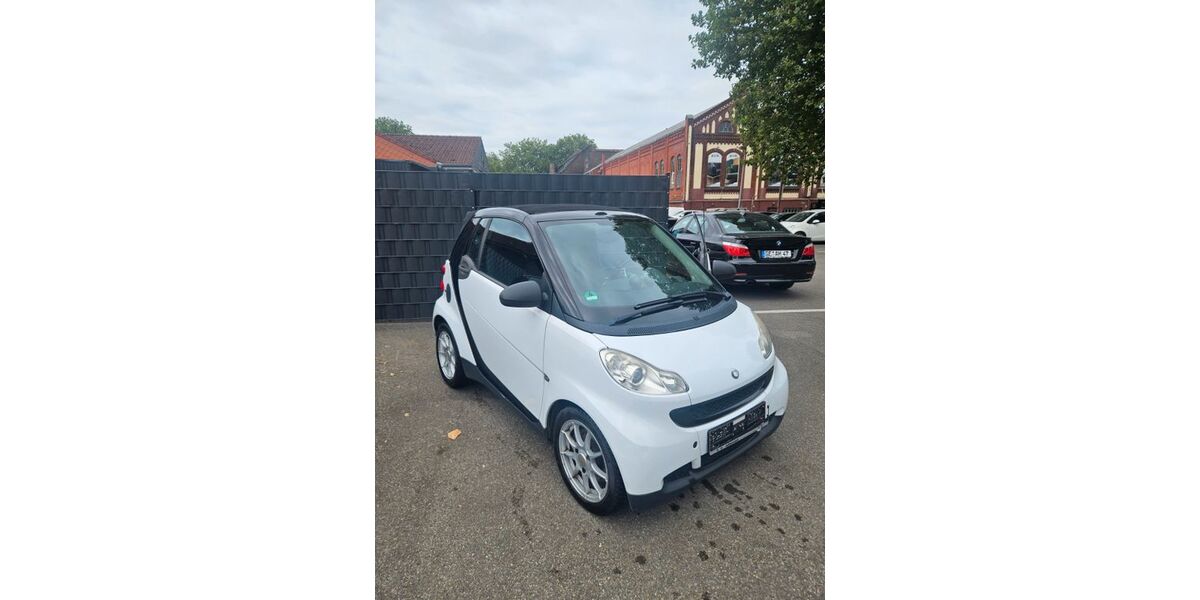 Smart ForTwo 194.000 km 3.200 &euro; Recklinghausen 45661
