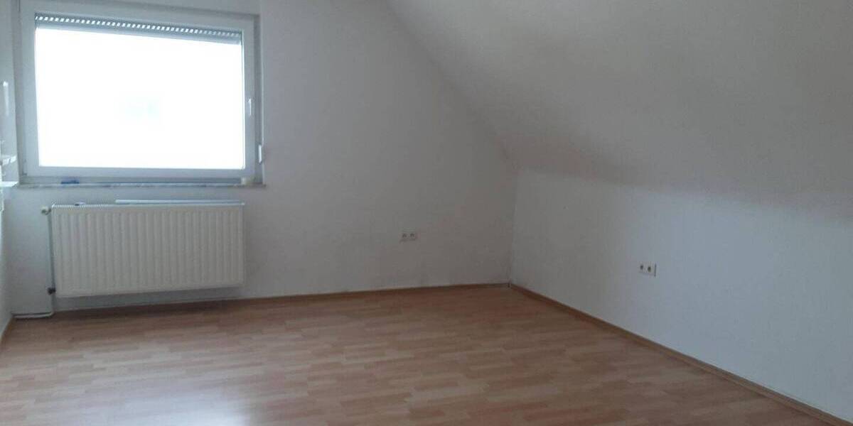 Etagenwohnung Oberhausen Alstaden-Ost - 2 Zimmer, 66 m&sup2;, 103.000&euro; | Angebot:22189918