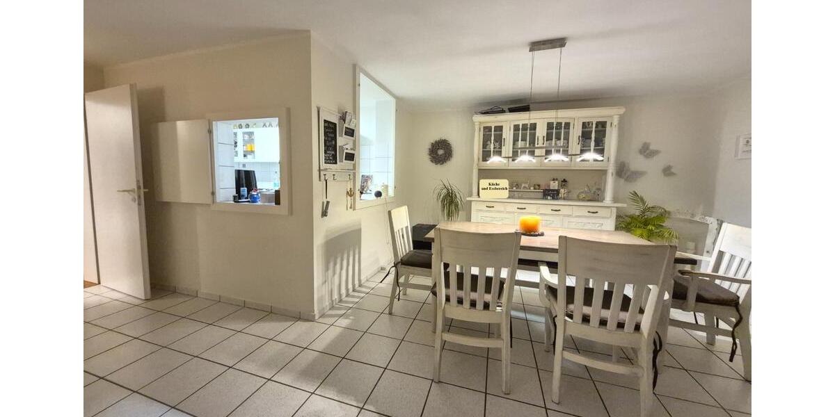 Raumwunder auf zwei Ebenen: Das 'Haus im Haus'-Gefühl mit Gartenparadies 4 zimmer