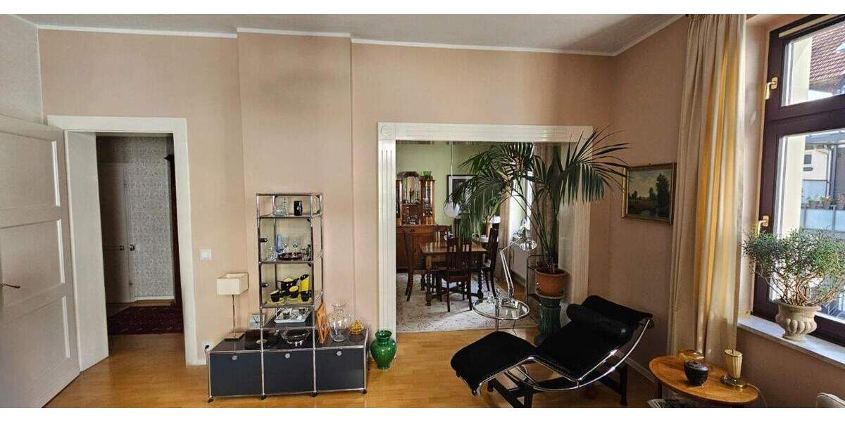 Etagenwohnung Essen Huttrop - 3 Zimmer, 87 m&sup2;, 250.000&euro; | Angebot:25631079