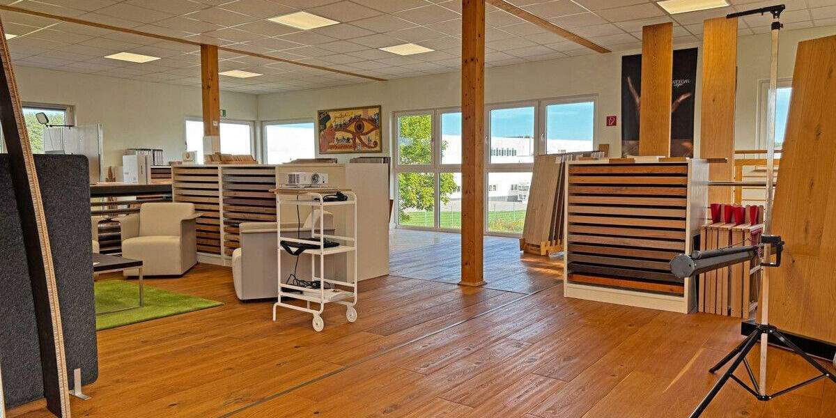 Gewerbeobjekt Voerde Holthausen - 4 Zimmer, 247 m&sup2;, 685.000&euro; | Angebot:25775726