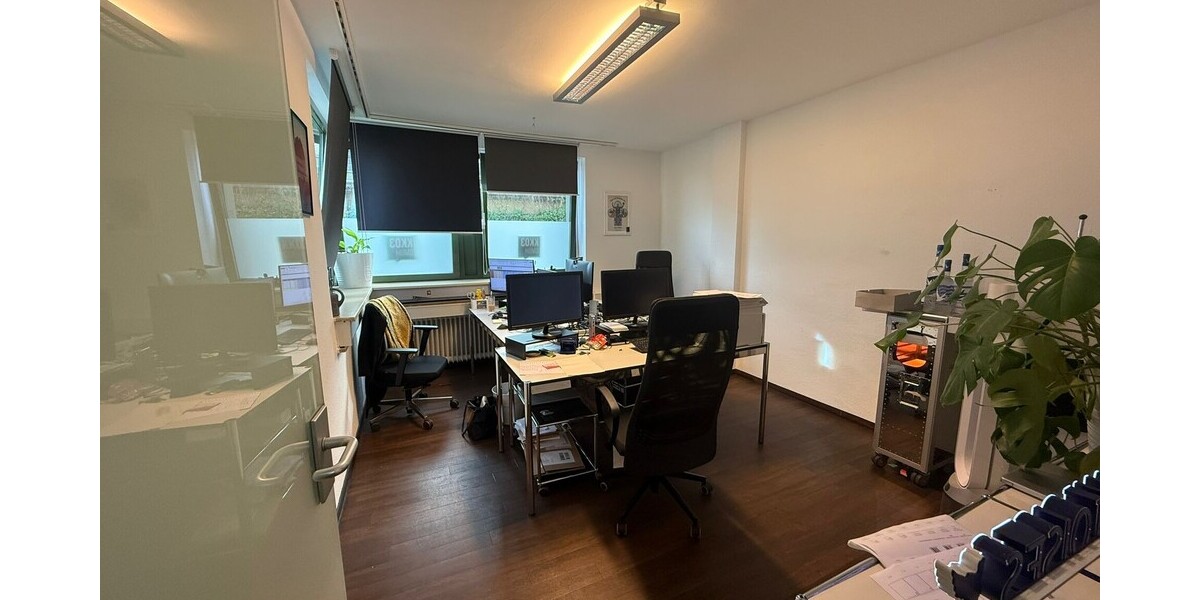 Moderne Gewerbefläche, Ihr neuer Unternehmensstandort – modern, hell und repräsentativ 7 zimmer