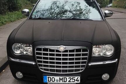 Chrysler 300C 230.000 km 3.500 € Herne 44625