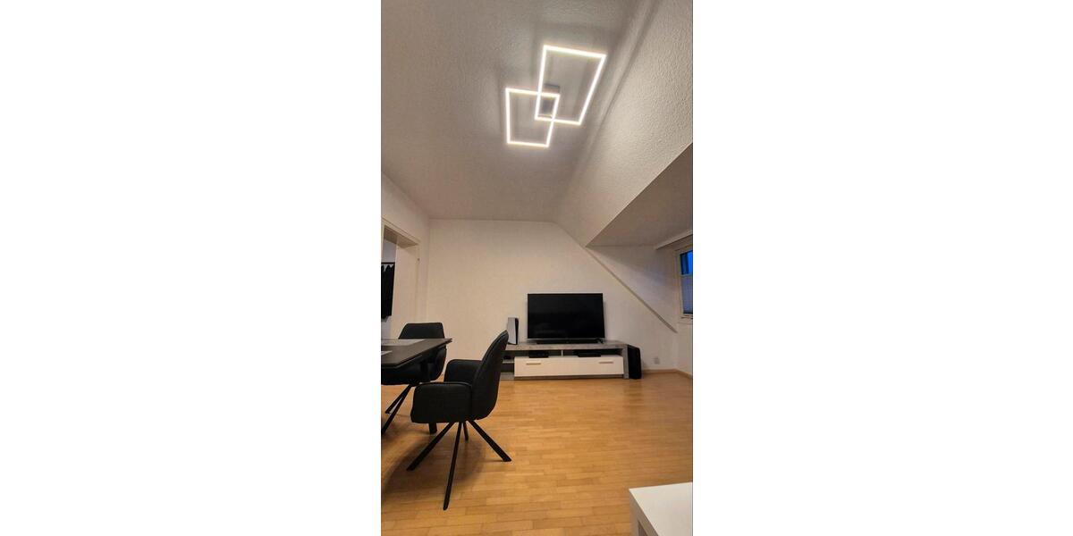 Charmante 2-Zimmer- DG-Wohnung in Oberkassel 2 zimmer