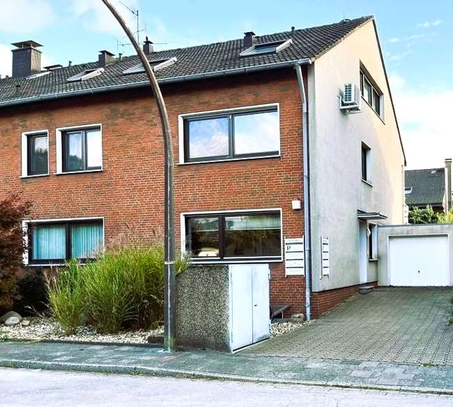 Wohnung zum Mieten in Duisburg 1.200 € 170 m² 5 zimmer