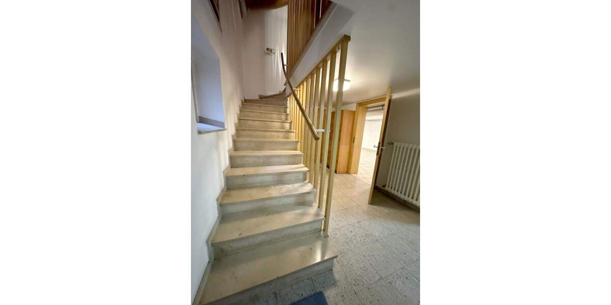 Mehrfamilienhaus, Wohnhaus Oberhausen Sterkrade-Nord - 9 Zimmer, 216 m&sup2;, 759.000&euro; | Angebot:25319533