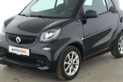 Smart forTwo 92.874 km 7.560 &euro; Essen 45141