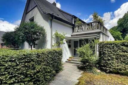 Haus Bottrop Feldhausen - 6 Zimmer, 219 m&sup2;, 560.000&euro; | Angebot:25805146