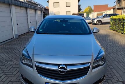 Opel Insignia 141.000 km 8.750 € Moers 47445