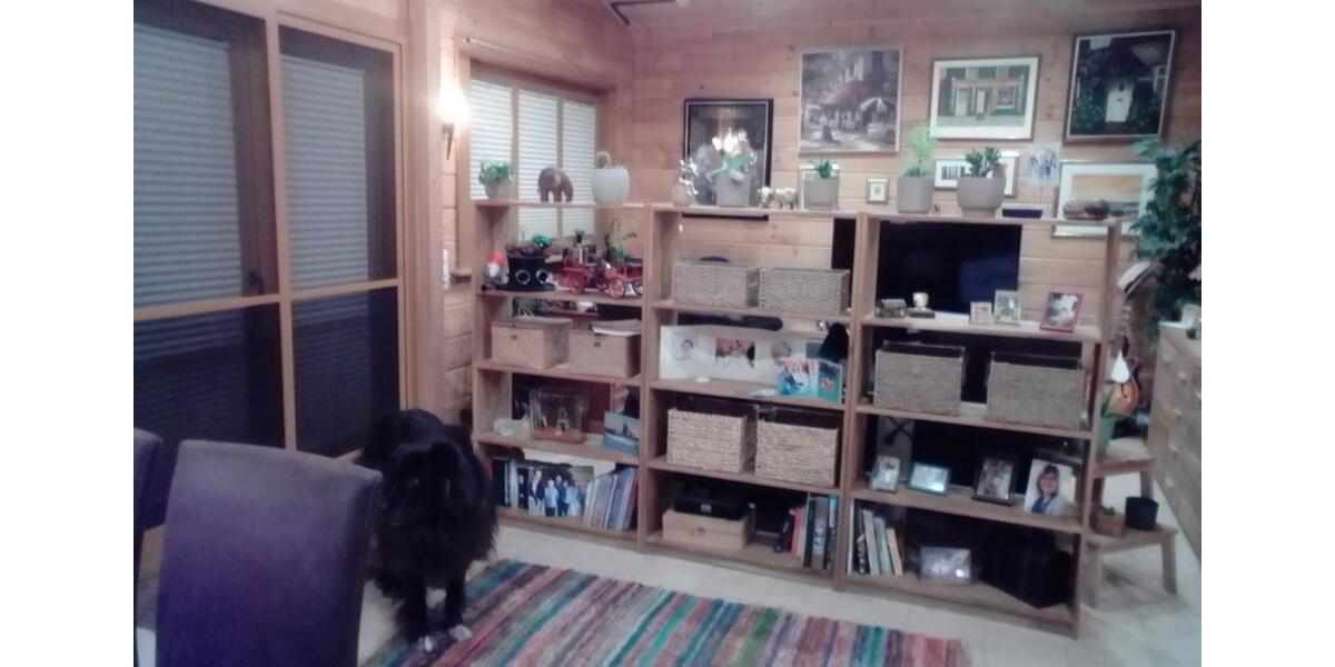 Zwei Blockhäuser auf Pachtgrundstück zu verkaufen 1 zimmer