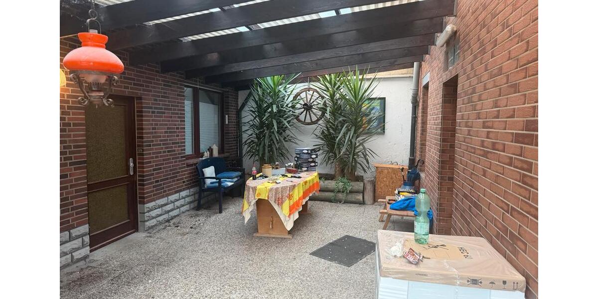 Einfamilienhaus Krefeld Benrad - 7 Zimmer, 250 m&sup2;, 400.000&euro; | Angebot:27162454