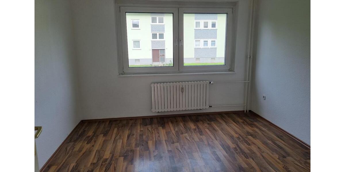 Erdgeschoßwohnung Gladbeck Brauck - 4 Zimmer, 66 m&sup2;, 530&euro; | Angebot:26262470