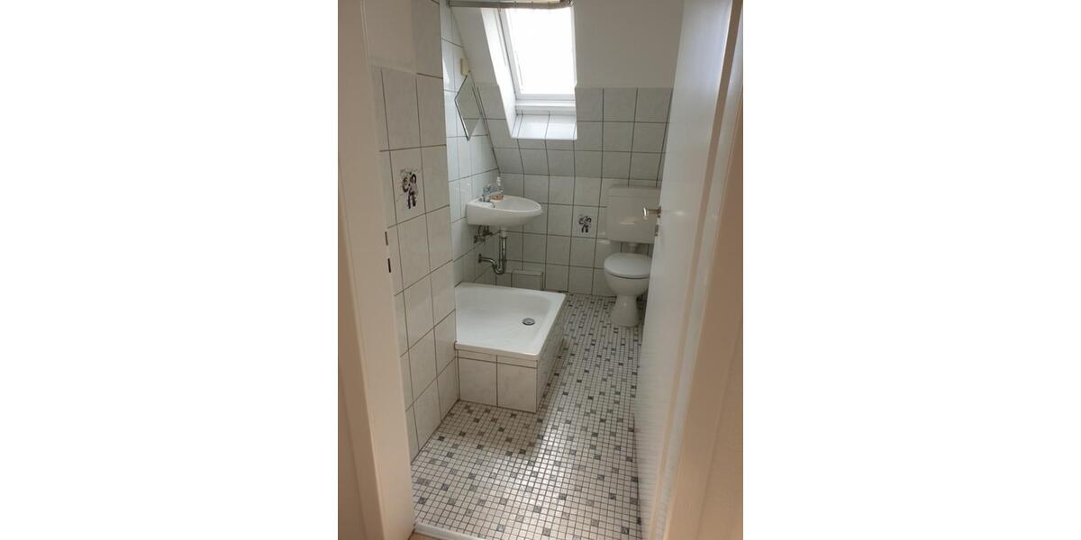 Dachgeschoßwohnung Recklinghausen Grullbad - 3 Zimmer, 55 m&sup2;, 430&euro; | Angebot:25378654