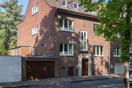 Haus zum Kaufen in Düsseldorf-Zoo 1.785.000 € 318 m² 10 zimmer