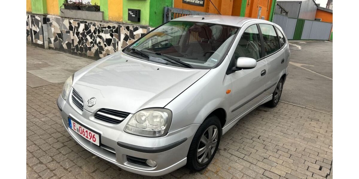 Nissan Almera 110.000 km 1.990 &euro; Essen 45143