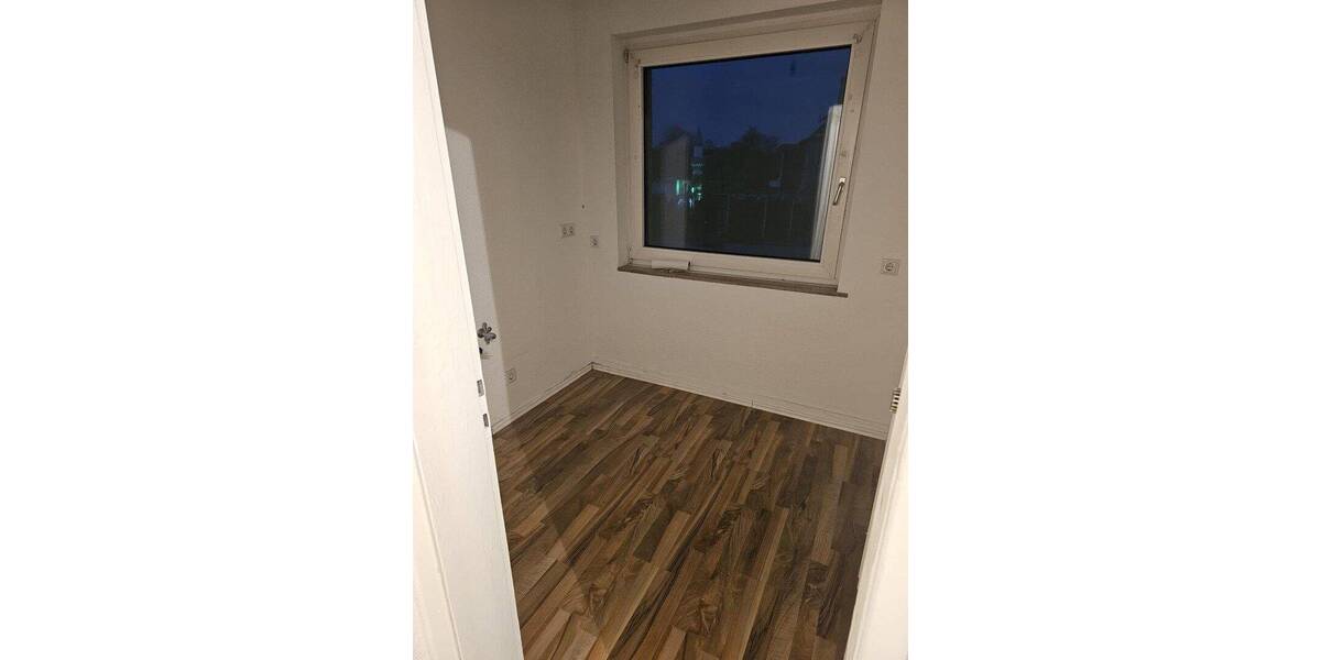 Etagenwohnung Recklinghausen Süd - 1 Zimmer, 26 m&sup2;, 370&euro; | Angebot:26883208