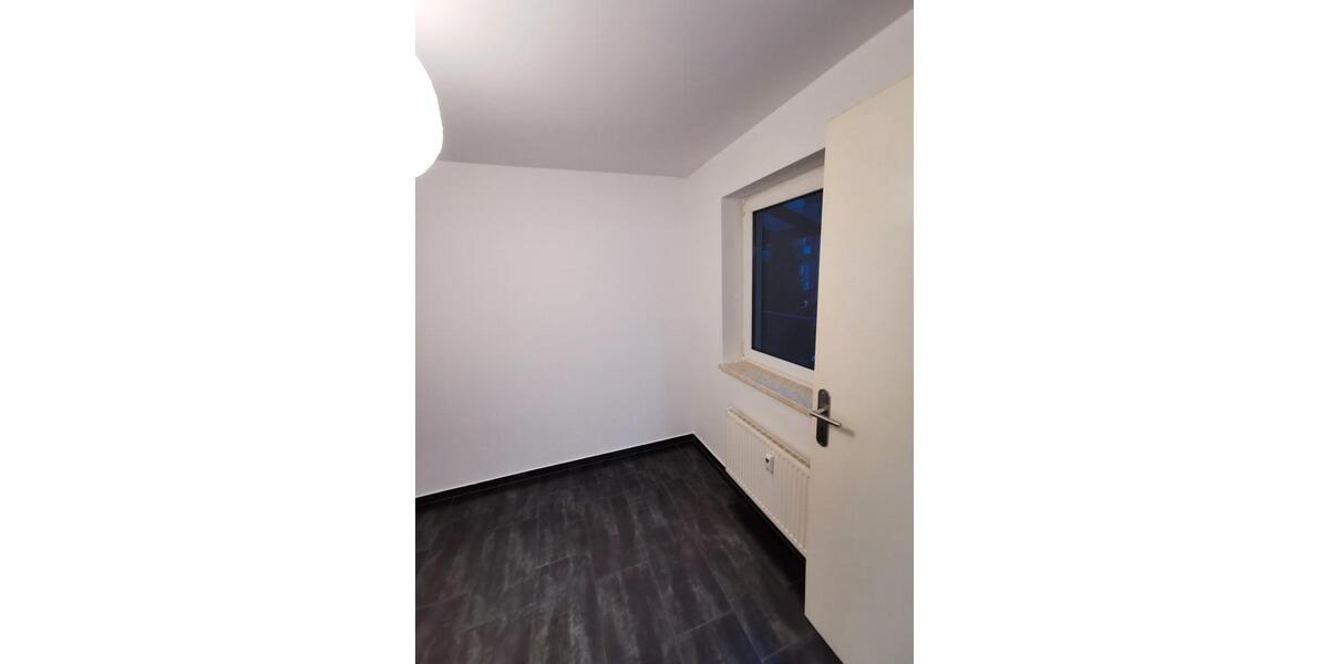 Etagenwohnung Krefeld Cracau - 2 Zimmer, 36 m&sup2;, 83.500&euro; | Angebot:26964737