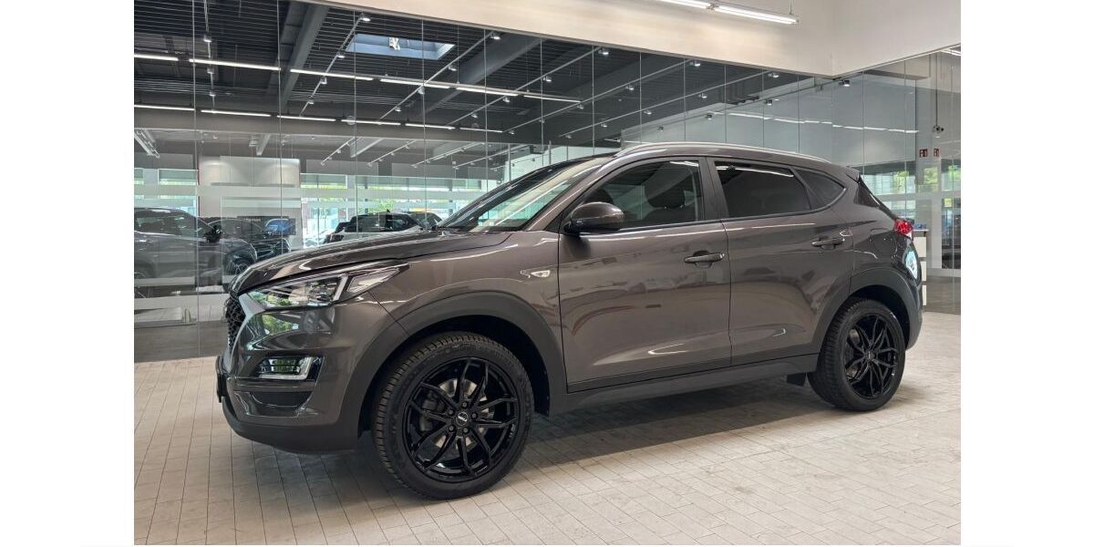 Hyundai TUCSON 39.800 km 16.880 &euro; Duisburg 47167