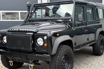 Land Rover Defender 219.792 km 29.980 &euro; Wülfrath 42489