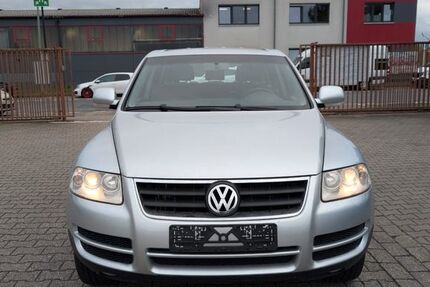 VW Touareg 187.770 km 4.500 &euro; Duisburg 47138