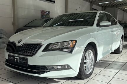 Skoda Superb 100.000 km 16.900 &euro; Essen - Karnap 45329