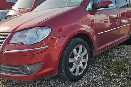 VW Touran 270.000 km 4.680 &euro; Rheinberg 47495