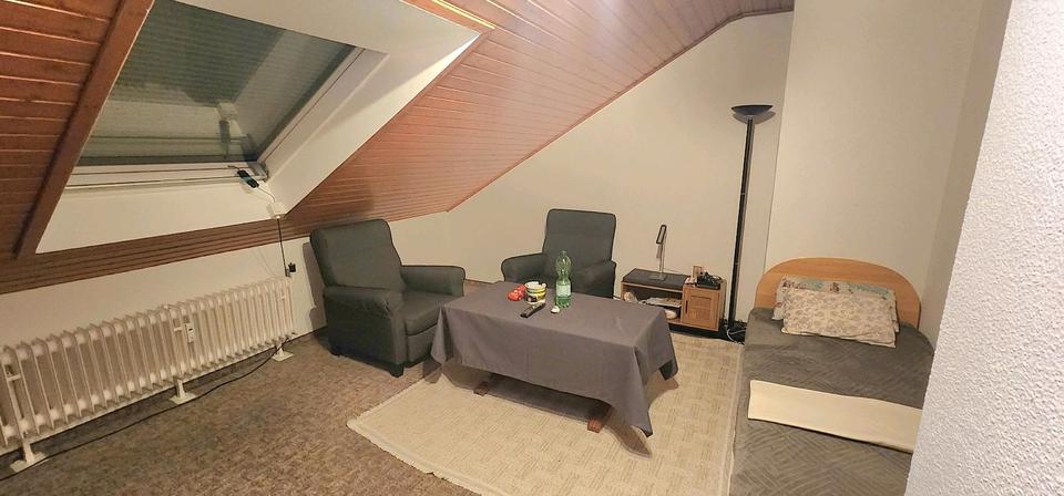 Dachgeschoßwohnung Ratingen - 1 Zimmer, 45 m&sup2;, 550&euro; | Angebot:26358096