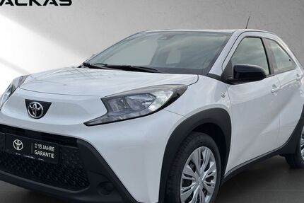 Toyota Aygo (X) 3.036 km 14.990 € Dinslaken 46537