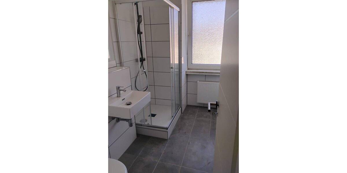 Etagenwohnung Düsseldorf Friedrichstadt - 2 Zimmer, 65 m&sup2;, 1.180&euro; | Angebot:26879414