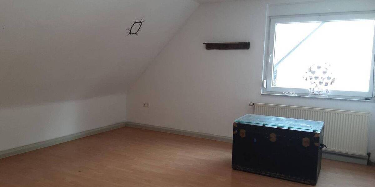 Etagenwohnung Oberhausen Alstaden-Ost - 2 Zimmer, 66 m&sup2;, 103.000&euro; | Angebot:22189918