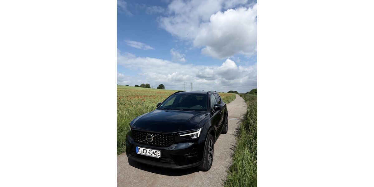 Volvo XC40 61.500 km 34.700 &euro; Essen 45276