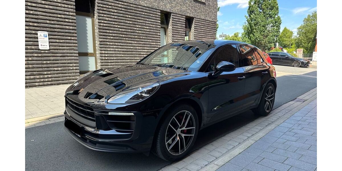 Porsche Macan 130.000 km 49.900 &euro; Düsseldorf 40549