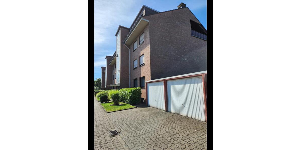 Dachgeschoßwohnung Duisburg Rheinhausen - 3.5 Zimmer, 80 m&sup2;, 198.000&euro; | Angebot:27258760
