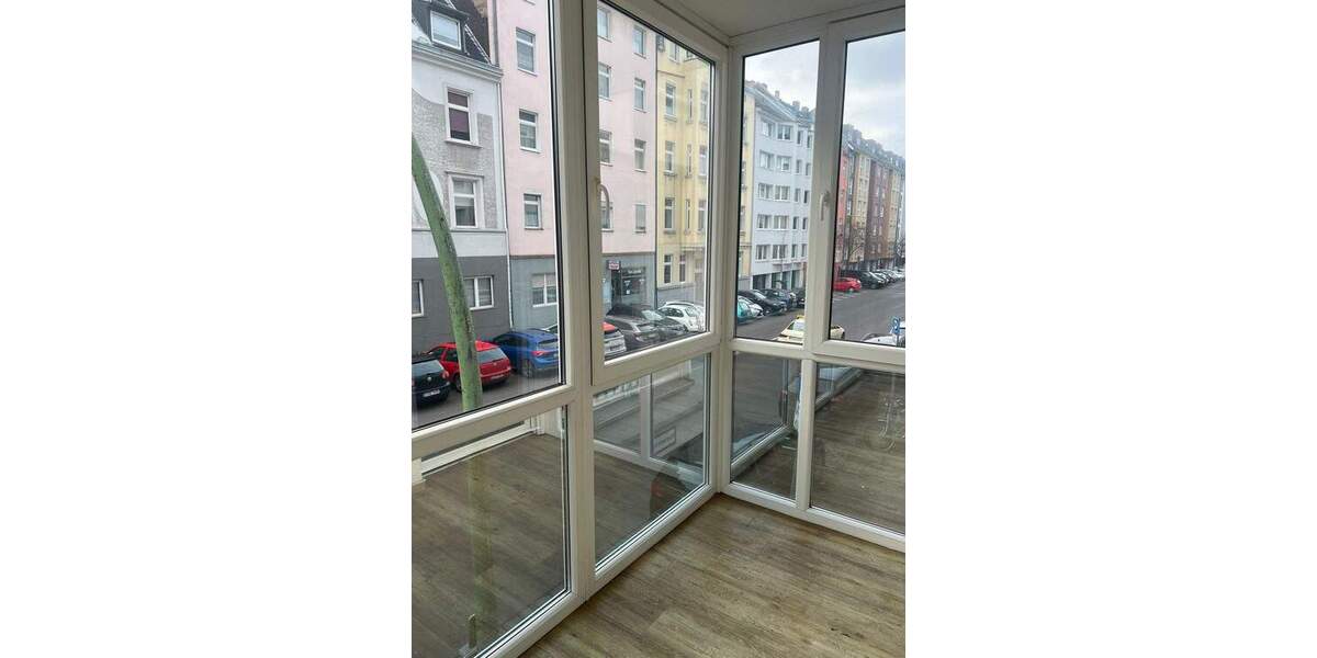 Etagenwohnung Düsseldorf Flingern Süd - 4 Zimmer, 100 m&sup2;, 1.500&euro; | Angebot:25606741