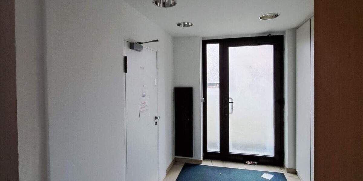 Gewerbeobjekt Duisburg Untermeiderich - 6 Zimmer, 3.200&euro; | Angebot:24036167