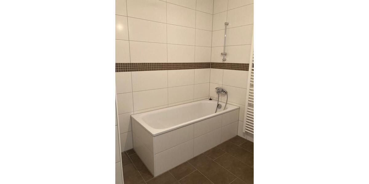 Etagenwohnung Meerbusch - 2 Zimmer, 69 m&sup2;, 985&euro; | Angebot:26248407